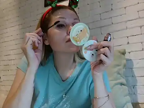 Angel girllovemy online show from November 24, 2025, 7:41 am