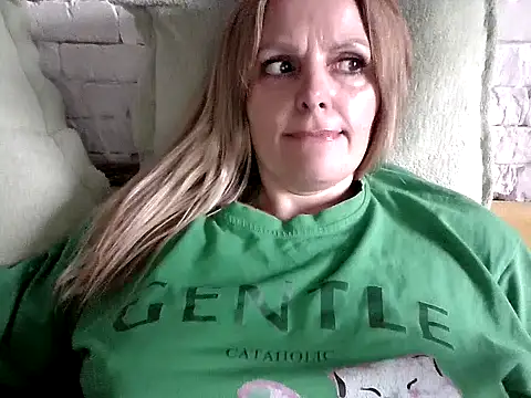 Angel girllovemy online show from January 15, 2026, 9:01 am