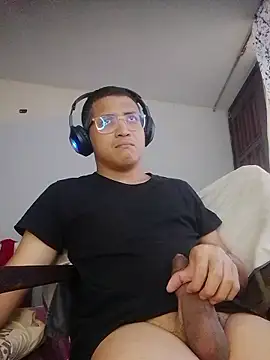 Snapshot of Mghty-cockl88 chatting on January 16, 2026, 1:26 pm Mghty-cockl88 online show from January 16, 2026, 1:26 pm