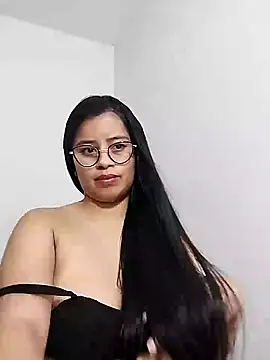 charlotte moineau online show from February 8, 2025, 1:43 am