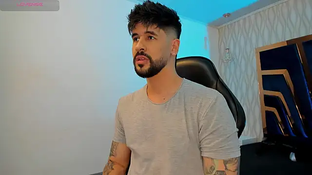 Petesevans online show from November 15, 2025, 11:20 pm