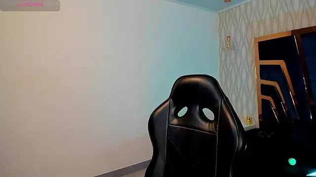 Petesevans online show from November 12, 2025, 11:30 pm