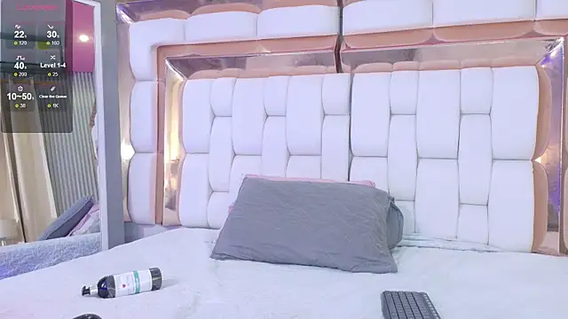 sexysistter online show from February 16, 2026, 12:15 pm