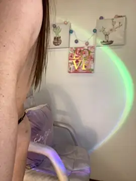Snapshot of Kate_se chatting on February 13, 2025, 6:37 pm Kate se online show from February 13, 2025, 6:37 pm