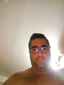 ADRIAN ADI40 online show from June 21, 2026, 7:52 pm
