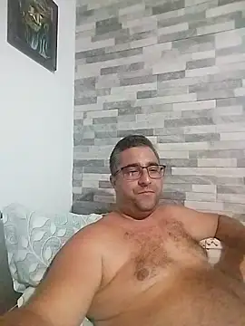 ADRIAN ADI40 online show from July 18, 2026, 10:18 pm