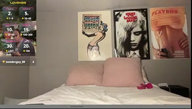 tessadelrose online show from April 11, 2026, 2:08 am