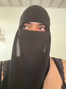 radiagazali online show from November 13, 2025, 6:12 pm