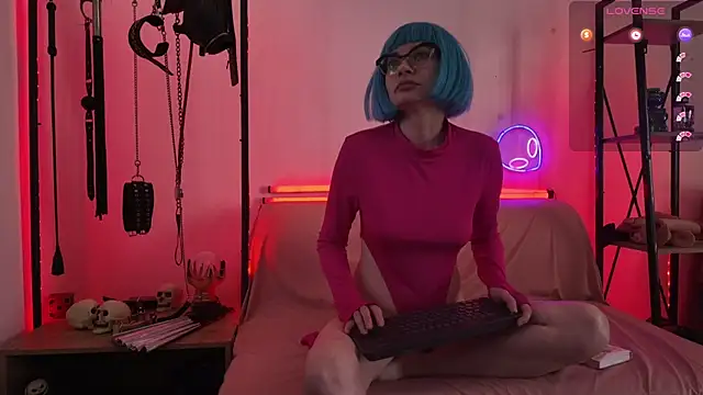 Snapshot of CyberXGoddess chatting on May 11, 2026, 5:53 am CyberXGoddess online show from May 11, 2026, 5:53 am