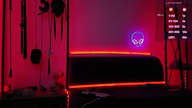 Snapshot of CyberXGoddess chatting on April 25, 2026, 9:34 pm CyberXGoddess online show from April 25, 2026, 9:34 pm