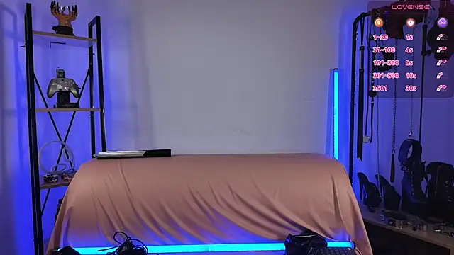 CyberXGoddess online show from July 16, 2026, 8:17 pm