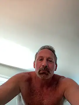 Snapshot of Bronco9602 chatting on November 2, 2025, 4:23 pm Bronco9602 online show from November 2, 2025, 4:23 pm