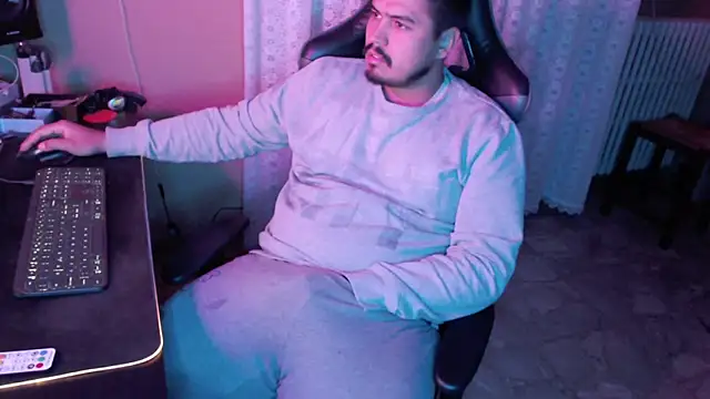 fernan redsxxx online show from November 10, 2025, 4:23 pm