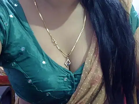 Your wild Dia online show from November 13, 2025, 6:28 am