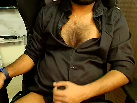 Snapshot of SHENOY3 chatting on April 11, 2026, 6:44 pm SHENOY3 online show from April 11, 2026, 6:44 pm