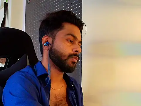 Snapshot of SHENOY3 chatting on March 10, 2026, 5:22 am SHENOY3 online show from March 10, 2026, 5:22 am