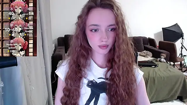 Snapshot of Weeissy chatting on March 11, 2025, 10:53 pm Weeissy online show from March 11, 2025, 10:53 pm