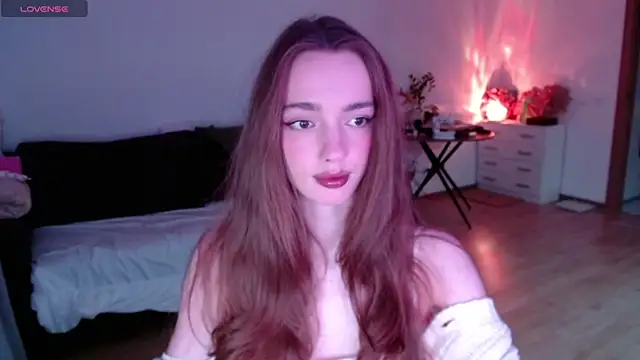 Snapshot of Weeissy chatting on December 9, 2024, 10:20 pm Weeissy online show from December 9, 2024, 10:20 pm