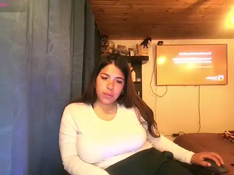 Snapshot of kaaq2 chatting on February 14, 2026, 12:22 am kaaq2 online show from February 14, 2026, 12:22 am