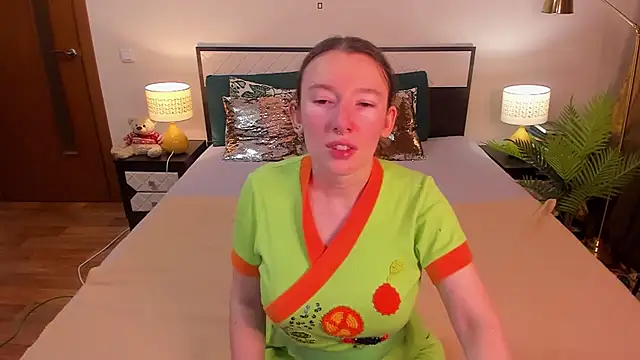 CatherineWalls online show from July 11, 2026, 1:06 am
