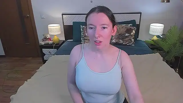 CatherineWalls online show from June 10, 2026, 4:13 am