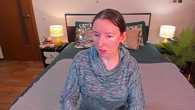 CatherineWalls online show from June 5, 2026, 4:06 am