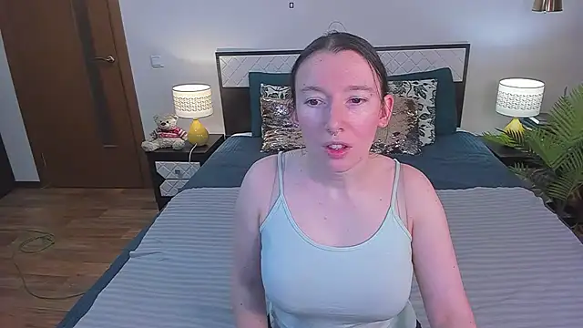 CatherineWalls online show from June 11, 2026, 3:03 am
