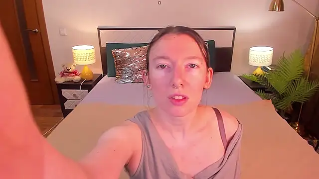CatherineWalls online show from July 9, 2026, 2:56 am