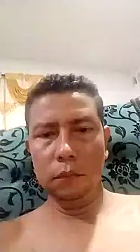 Snapshot of Lachuchaenlacara1988 chatting on January 22, 2025, 3:09 am Lachuchaenlacara1988 online show from January 22, 2025, 3:09 am