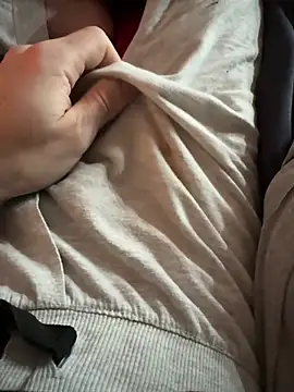 Snapshot of j1991j chatting on March 20, 2026, 11:17 pm j1991j online show from March 20, 2026, 11:17 pm