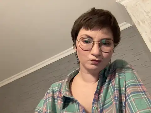 -CatchMe- online show from December 16, 2025, 10:14 pm