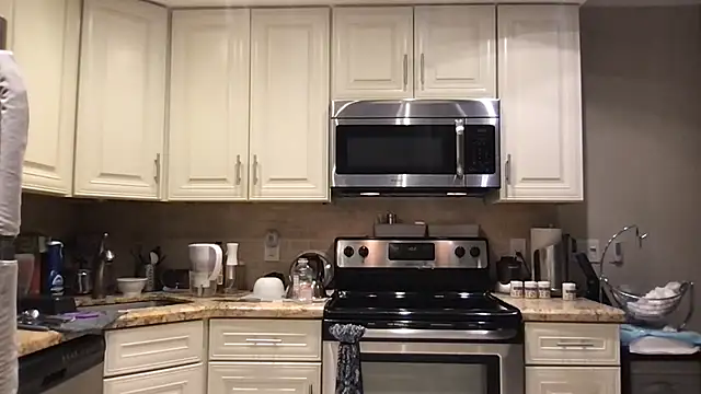 BigGuyMuscle online show from March 30, 2026, 8:54 pm