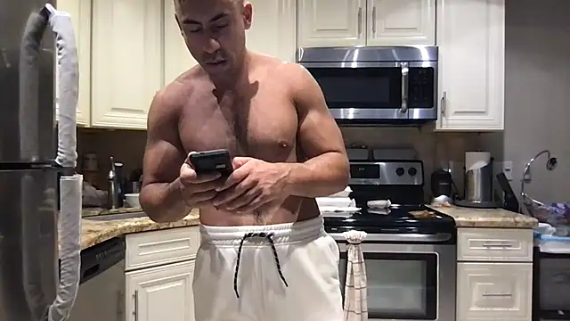 BigGuyMuscle online show from May 16, 2026, 10:20 pm