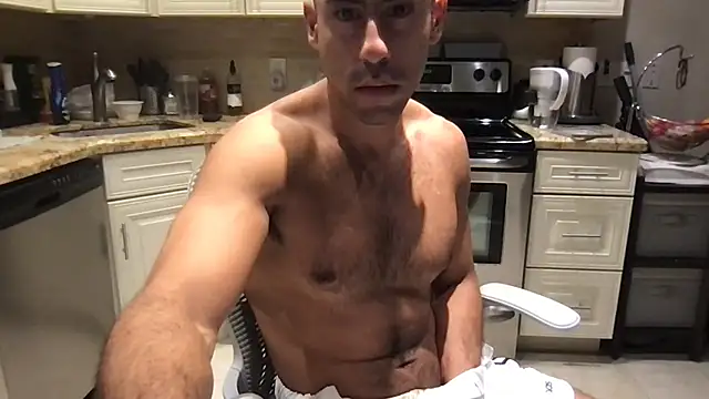 BigGuyMuscle online show from November 26, 2025, 10:04 am