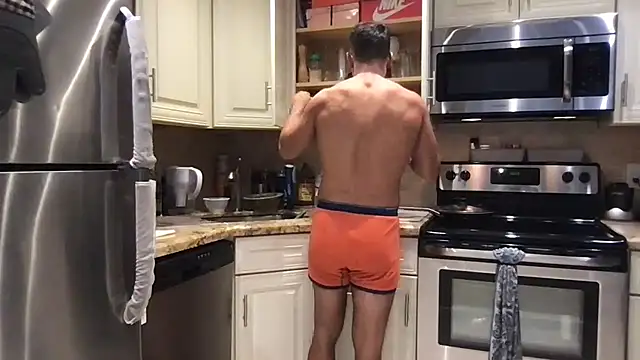 BigGuyMuscle online show from May 24, 2026, 5:02 pm