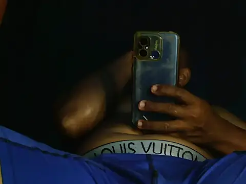 condor08750 online show from March 21, 2026, 4:14 am