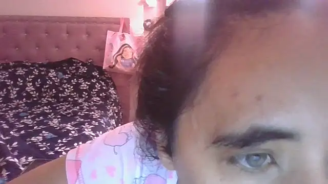 Snapshot of annarose19 chatting on April 27, 2026, 7:01 pm annarose19 online show from April 27, 2026, 7:01 pm