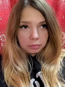 Zuli Kiska online show from November 28, 2025, 12:16 pm