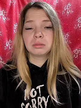 Zuli Kiska online show from November 5, 2025, 8:39 am