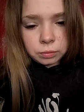 Zuli Kiska online show from January 6, 2026, 7:29 pm