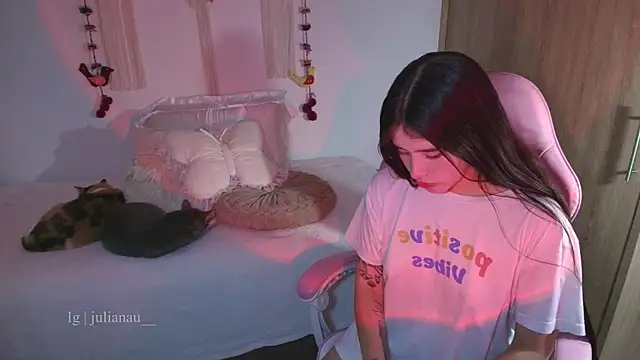 iriswest  online show from March 16, 2026, 12:29 am