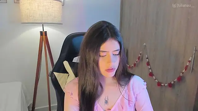 Snapshot of iriswest_ chatting on February 15, 2025, 1:53 am iriswest  online show from February 15, 2025, 1:53 am
