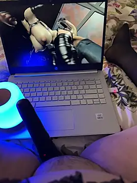 mushkimeow online show from October 25, 2025, 10:54 pm