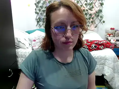 kittykalor09 online show from February 15, 2026, 3:18 am