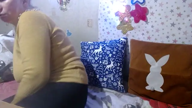 Snapshot of QueenLana chatting on February 28, 2026, 3:50 am QueenLana online show from February 28, 2026, 3:50 am