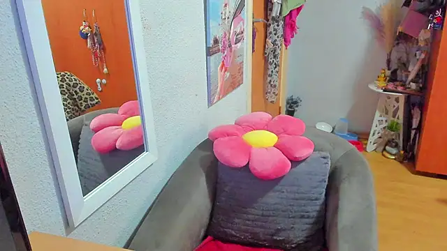 Snapshot of marie_marie03 chatting on March 5, 2025, 7:49 am marie marie03 online show from March 5, 2025, 7:49 am