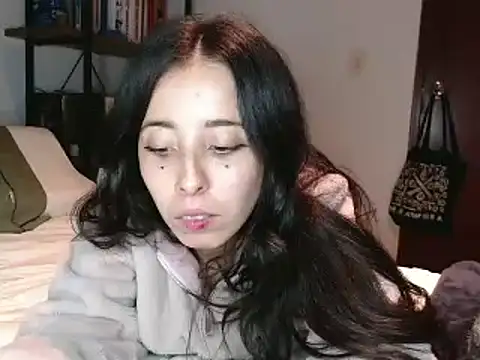 babyluna 8 8 online show from December 5, 2024, 12:47 am