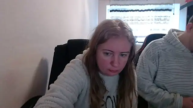 PeterAndJen online show from March 12, 2026, 6:17 am