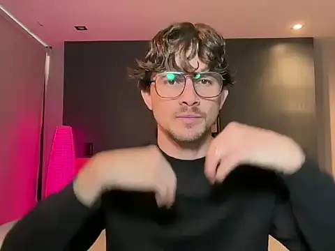 Snapshot of mcklister_kinky_feets chatting on February 11, 2026, 5:02 pm mcklister kinky feets online show from February 11, 2026, 5:02 pm