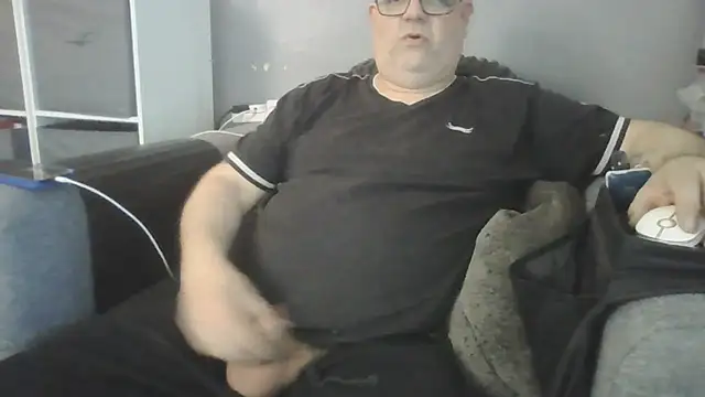 Naturistmale45 online show from April 27, 2026, 12:58 pm
